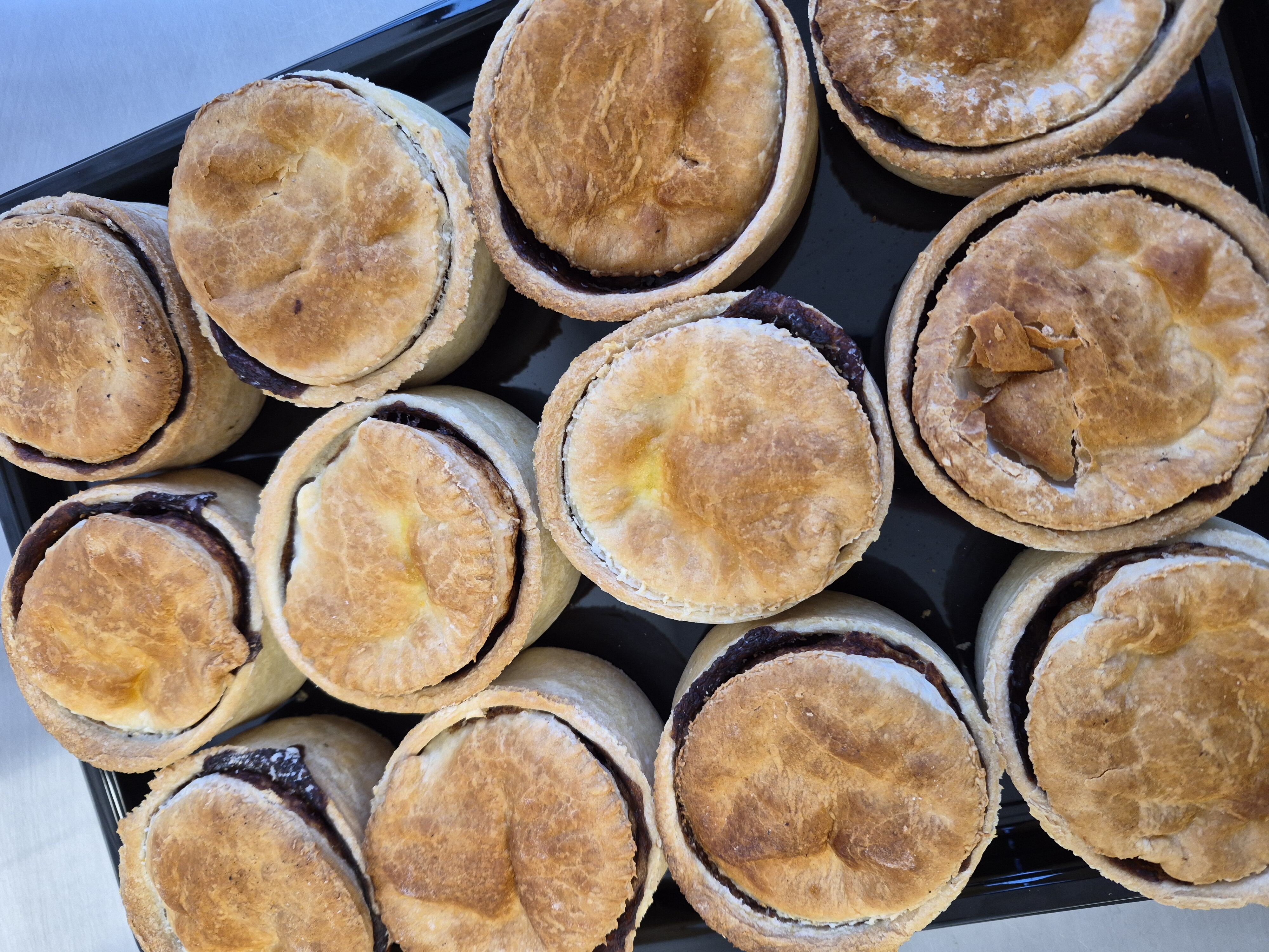 Mini Steak and Gravy Pies (12 pieces) catering item